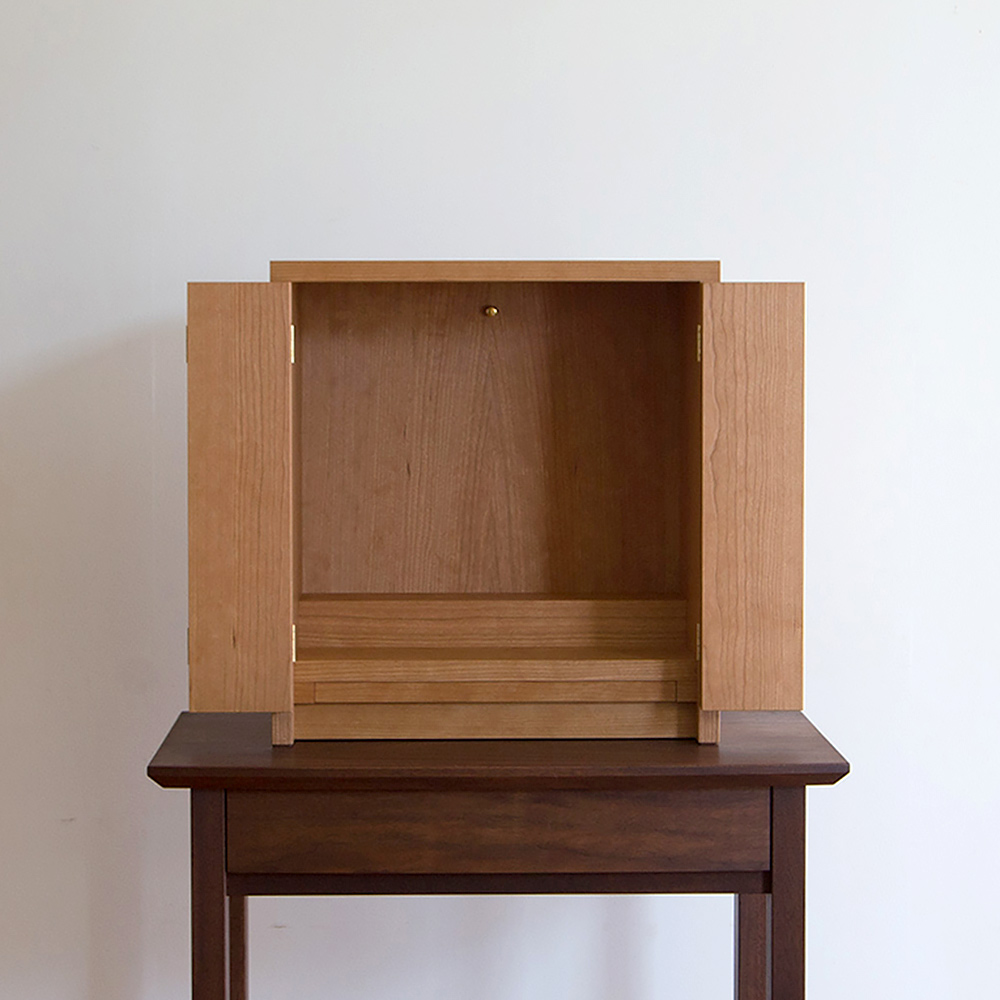 ���{�̉Ƌ�E�l����������d�@�茳���{