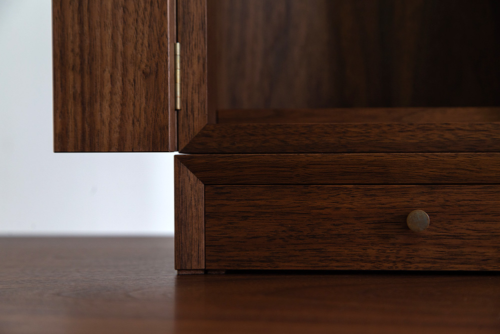 �V���v���ȕ��d�@�I�C���t�B�j�b�V��