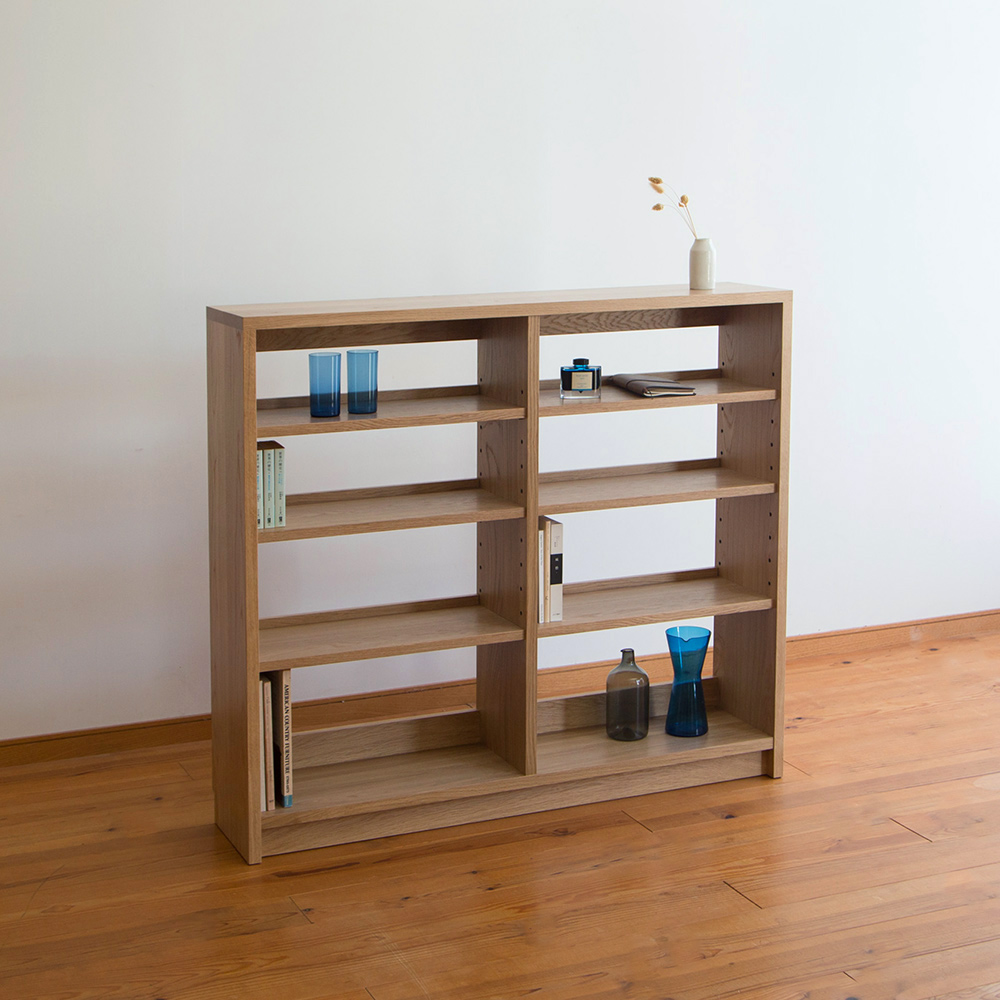 背の低い本棚 ナラ、ウレタン塗装 薄くて背の低い本棚 ナラ クリアウレタン